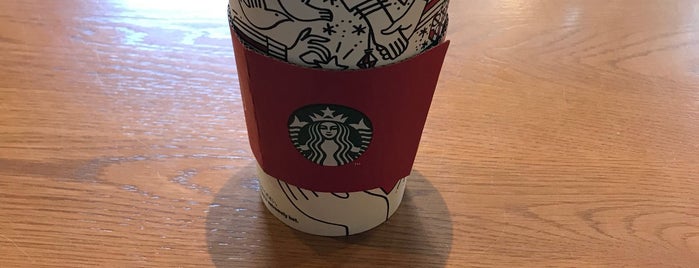 Starbucks Coffee 青山外苑西通り店 is one of I Love STARBUCKS ! 【Tokyo】.