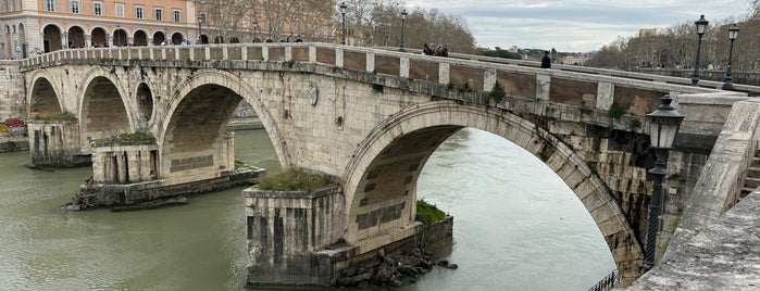 Ponte Sisto is one of Roma, Firenze.