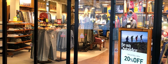 L.L.Bean is one of アパレル.