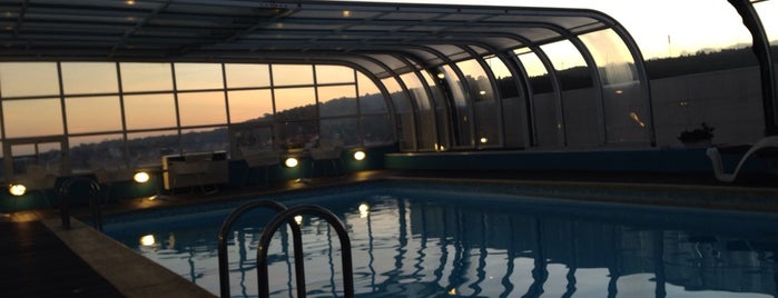 Roof Top Pool is one of PT.