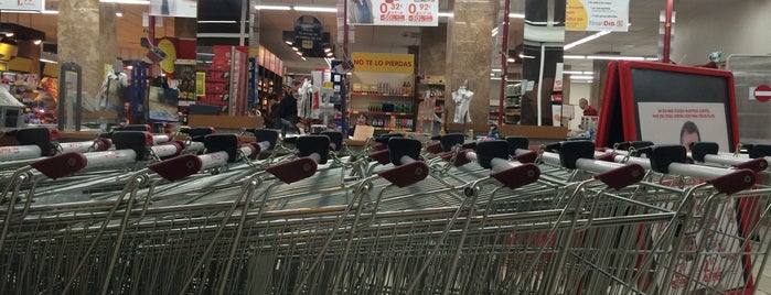 Supermercado DIA is one of Tempat yang Disukai Jawahar.