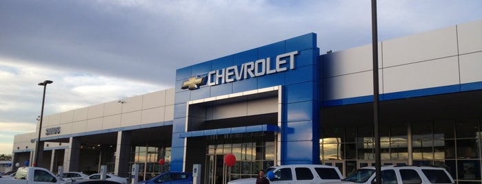 Sands Chevrolet - Glendale is one of Tempat yang Disukai Dewana.