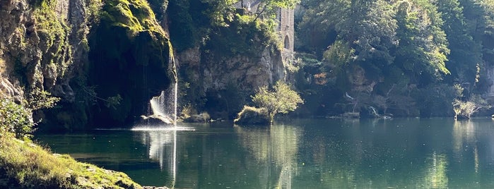 Gorges du Tarn is one of Languedoc.
