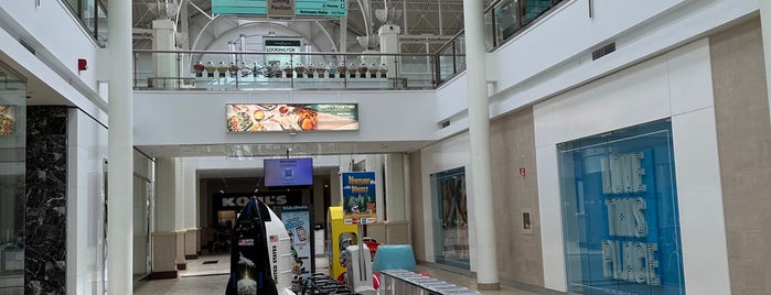 Newport Centre is one of Malls.