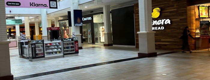 Newport Centre is one of Malls.