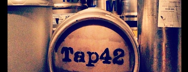 Tap 42 Bar & Kitchen is one of Floride 2015.