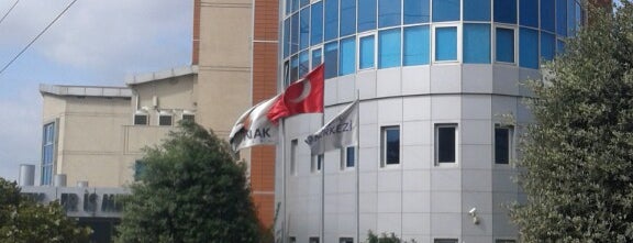 Kaynak Holding is one of สถานที่ที่ Murat ถูกใจ.