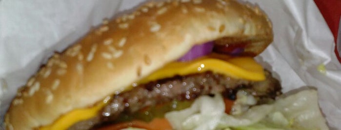 Lenny's Burger Shop is one of Lugares favoritos de Anthony.