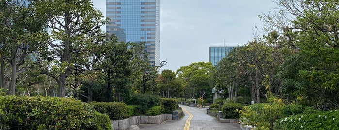 メッセモール(北モール) is one of 公園.