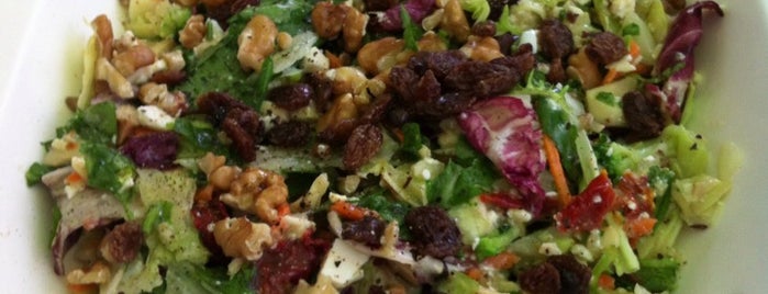 Salad Creations is one of Lugares Fit - alimentação.