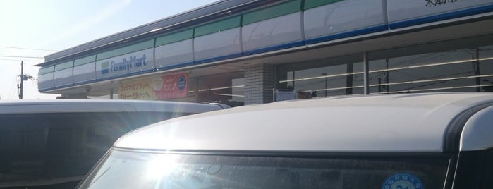 FamilyMart is one of Shigeo’s Liked Places.
