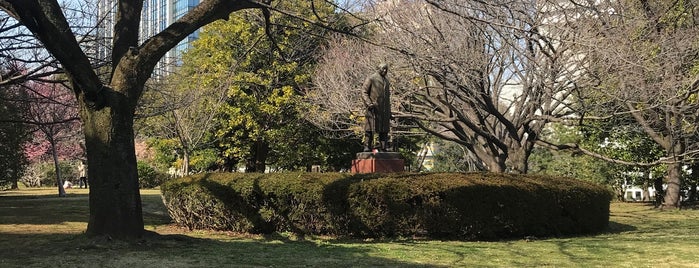 Statue of Shigeru Yoshida is one of 千代田区_2.