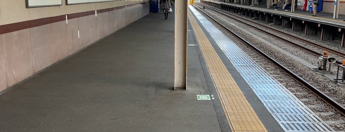 Kumegawa Station (SS20) is one of 西武新宿線.