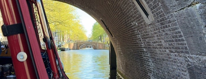 De Zeven Bruggen - Seven Bridges is one of Amsterdam.