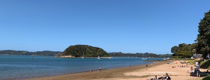 Paihia is one of NZ to go.