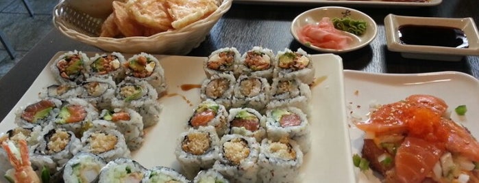 Ginza Sushi is one of Locais curtidos por Alex.