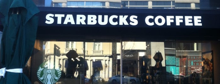 Starbucks is one of สถานที่ที่ Sunjay ถูกใจ.