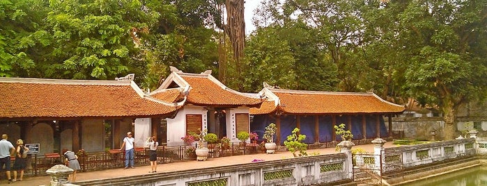 Văn Miếu Quốc Tử Giám (Temple of Literature) is one of Vietnam.