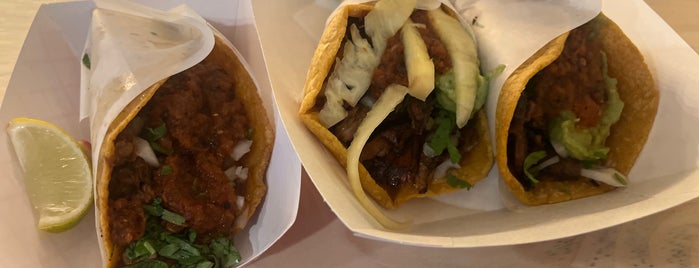 Tacos Los Gordos is one of Fav’in’ Haven.