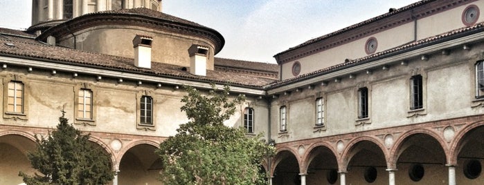 Museo Nazionale della Scienza e della Tecnologia Leonardo da Vinci is one of Milan.