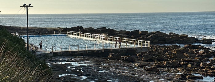 Freshwater Ocean Pool is one of Thierry’s Liked Places.