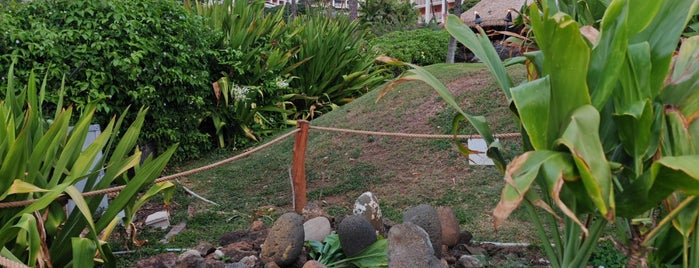 Wahi Pana Sacred Area is one of Maui.