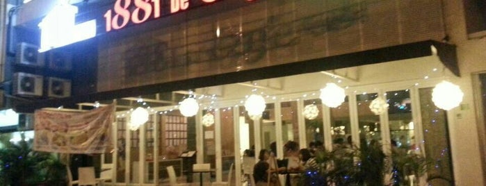 1881 de Cafe is one of สถานที่ที่บันทึกไว้ของ !!!NiZaM®.
