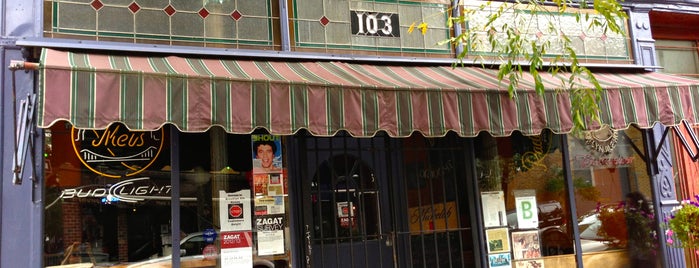 George & Jack's Tap Room is one of Locais curtidos por Allison.