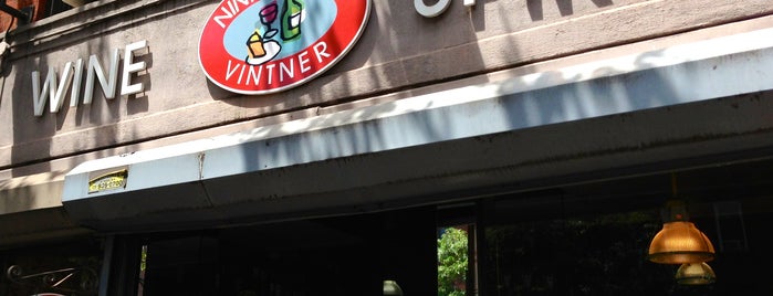 Ninth Avenue Vintner is one of Tempat yang Disimpan Curt.