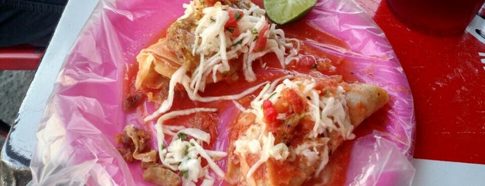 Tacos al Vapor “Danny‘s“ is one of Lugares favoritos de Pax.