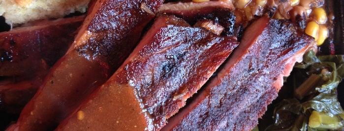Blue Ribbon BBQ is one of To Go Newton.