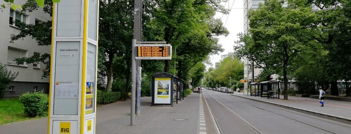 H Anton-Saefkow-Platz is one of Berlin tram stops (A-L).