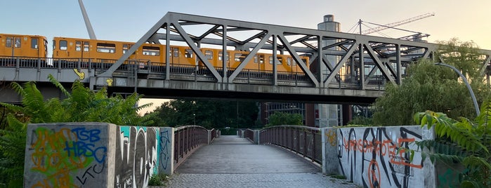 Anhalter Steg is one of Bridges of Berlin.