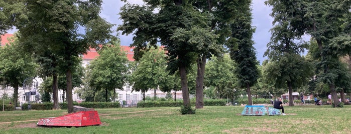 Spielplatz am Zeppelinplatz is one of Lieux qui ont plu à Karl.