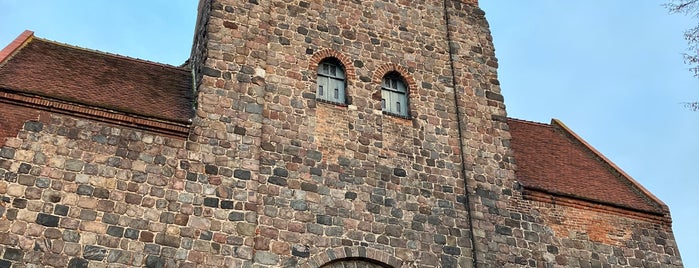 St. Gotthardtkirche is one of Berlin.