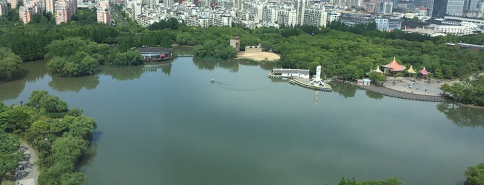 Huangxing Park is one of Shanghai Public Parks.