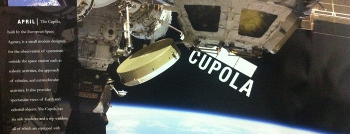 Internacional Space Station - ISS is one of Tempat yang Disukai Manoel.