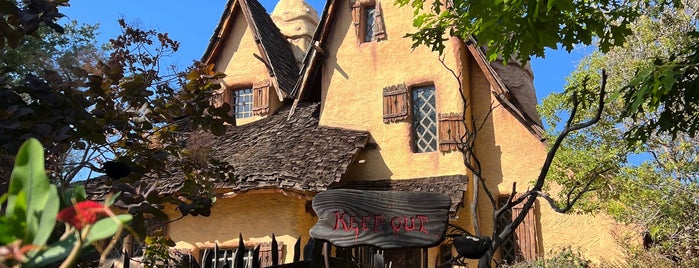 The Witch's House is one of LA where to go.
