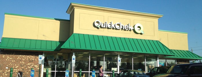 QuickChek is one of สถานที่ที่ Andrea ถูกใจ.