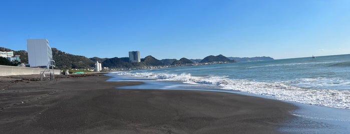 東条海岸 is one of 日本の白砂青松100選.