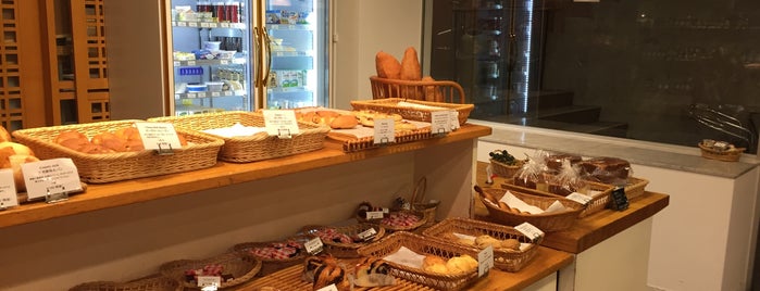 Hillside Pantry Daikanyama is one of The 15 Best Places for Croissants in Tokyo.
