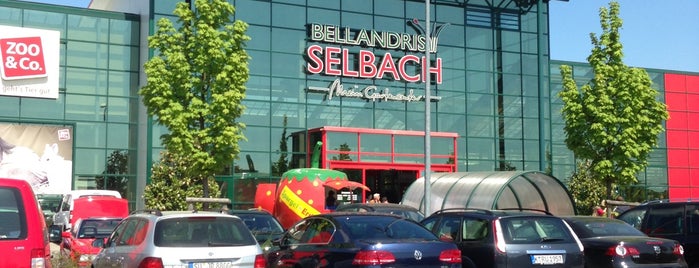 Gartencenter Selbach is one of Jens'in Beğendiği Mekanlar.