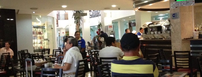 City Cafe - Eureka is one of Deportivas y familiares.