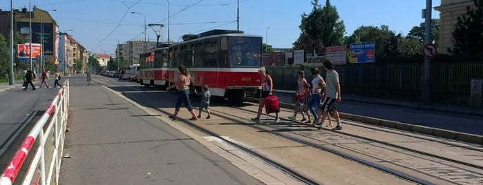 Nádraží Holešovice (tram, bus) is one of Tramvajové zastávky v Praze (díl první).