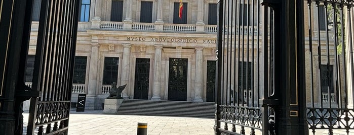 AEPD - Agencia Española de Protección de Datos is one of Edificios gubernamentales.
