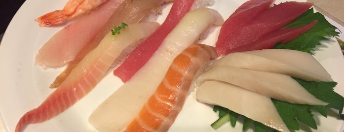 Aisuru Sushi + Sake Bar is one of สถานที่ที่ Nancerella ถูกใจ.