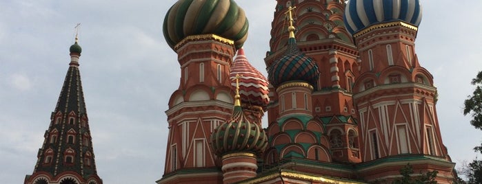 Catedral de São Basílio is one of Moscow.