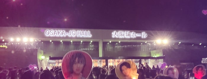 Osaka-Jo Hall is one of ライブで行った所.