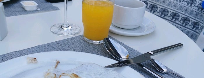 Breakfast Club - Reserva del Higuerón is one of Malaga.