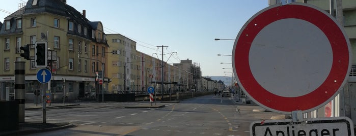 U Hügelstraße is one of Ameer’s Liked Places.